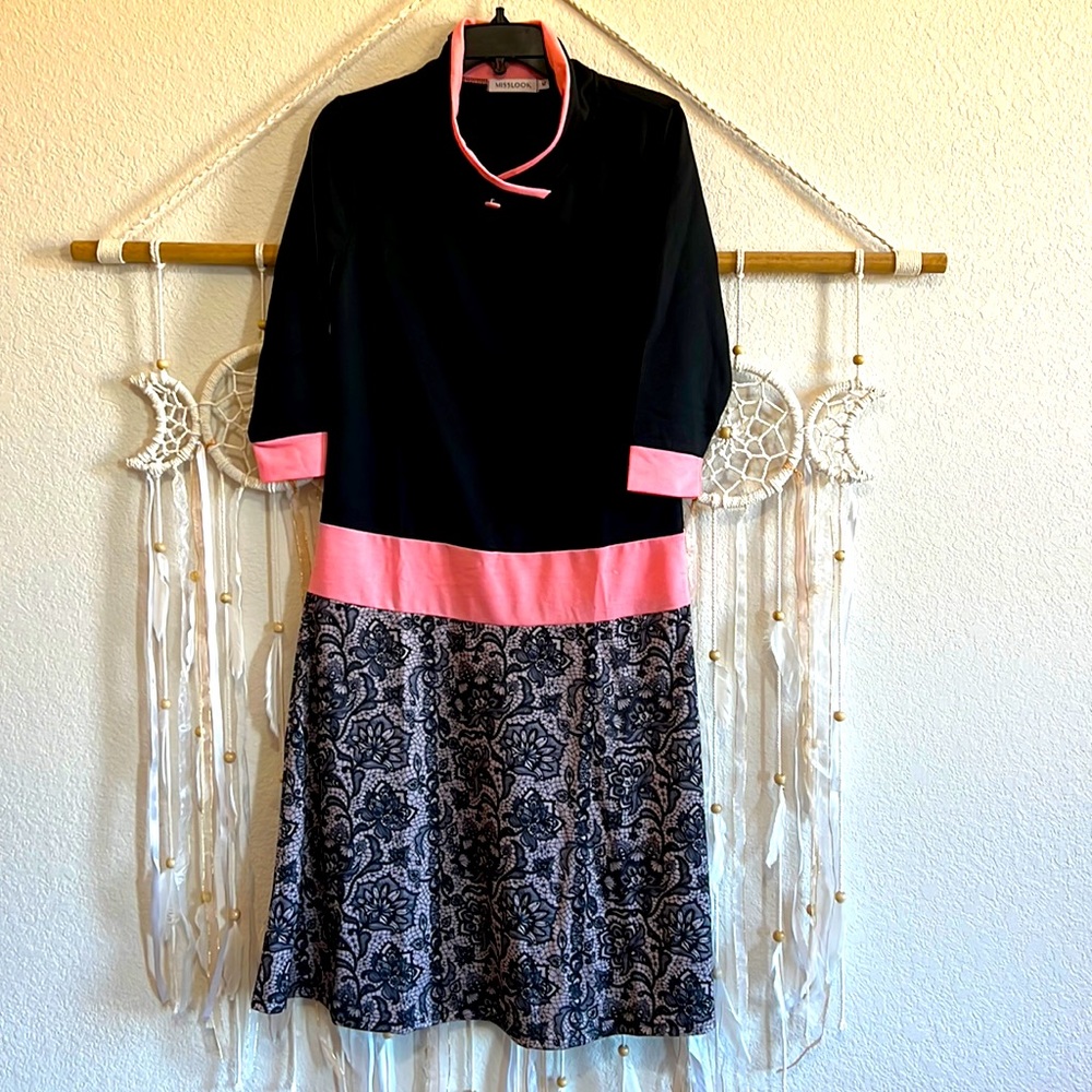 NWT MissLook dress size M.